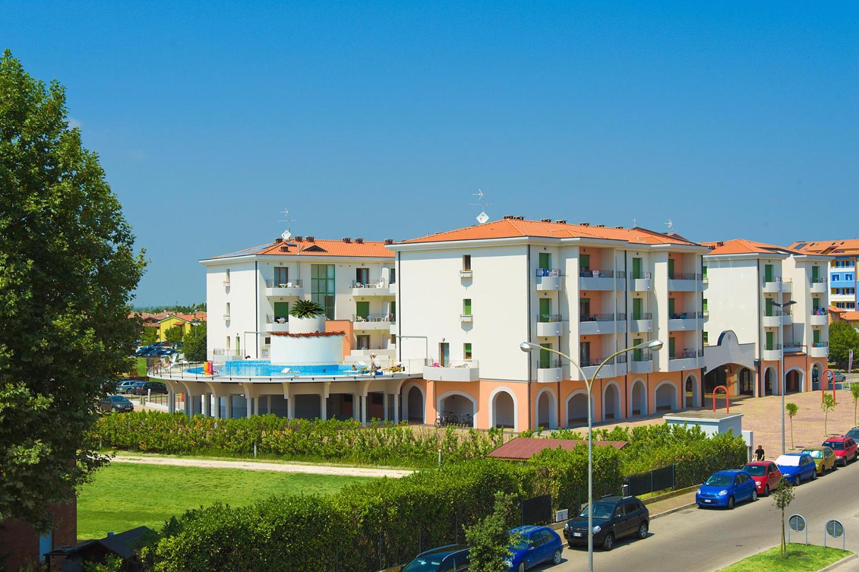 Residence Galleria Gran Mado Caorle Exterior photo