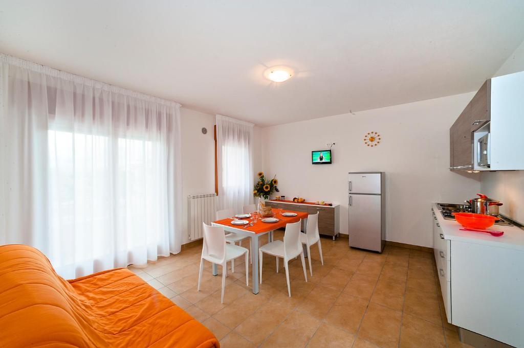 Residence Galleria Gran Mado Caorle Room photo