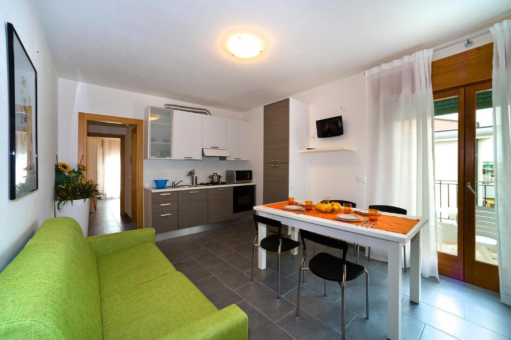 Residence Galleria Gran Mado Caorle Room photo